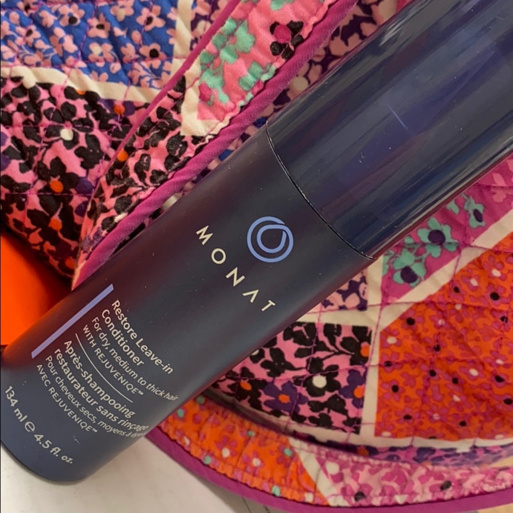 MONAT restore leave-in conditioner 🧖‍♀️